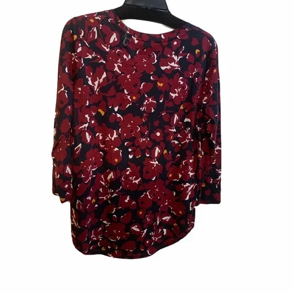 Jones New York maroon blouse - Picture 6 of 8